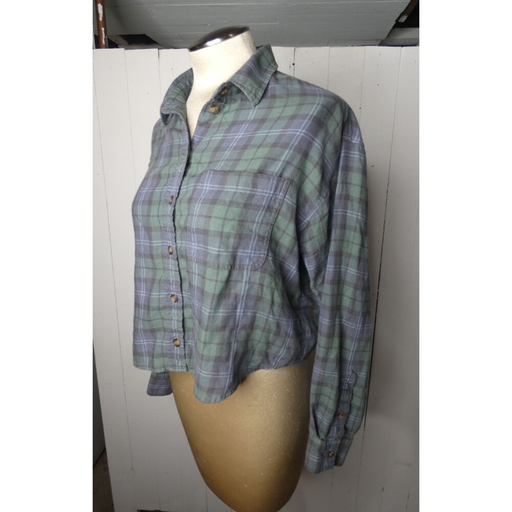 American Eagle Women's M Faded Green Blue Soft Plaid Cropped Top Button Up